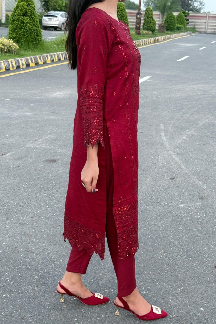 Luxury Embroidered Khaadi Masoori 3-Piece With Printed Dupatta Dress - Image 4