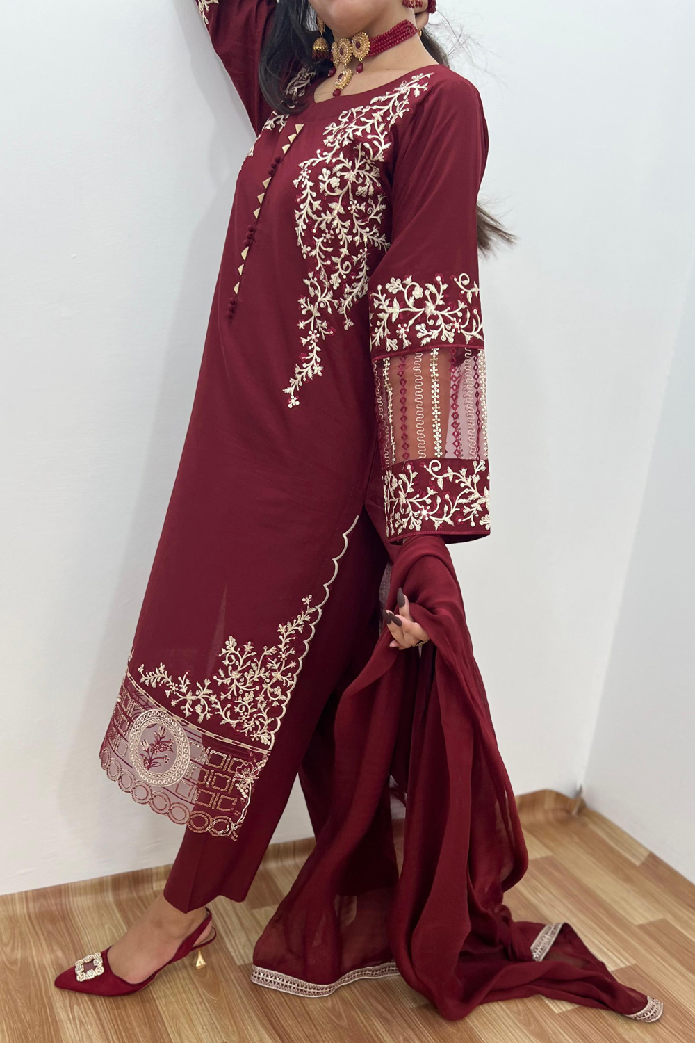 Luxury Chiffon Embroidered 3-Piece Dress