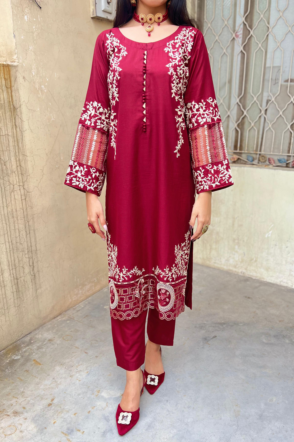Luxury Chiffon Embroidered 3-Piece Dress