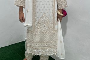 Embroidered Off White Chiffon 3-Piece With Dupatta Dress